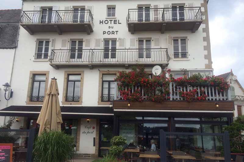 Hôtel du Port