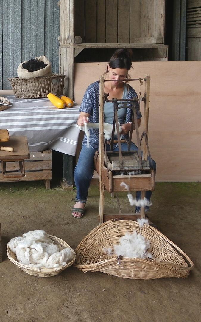Travail à l'anciene de la laine
