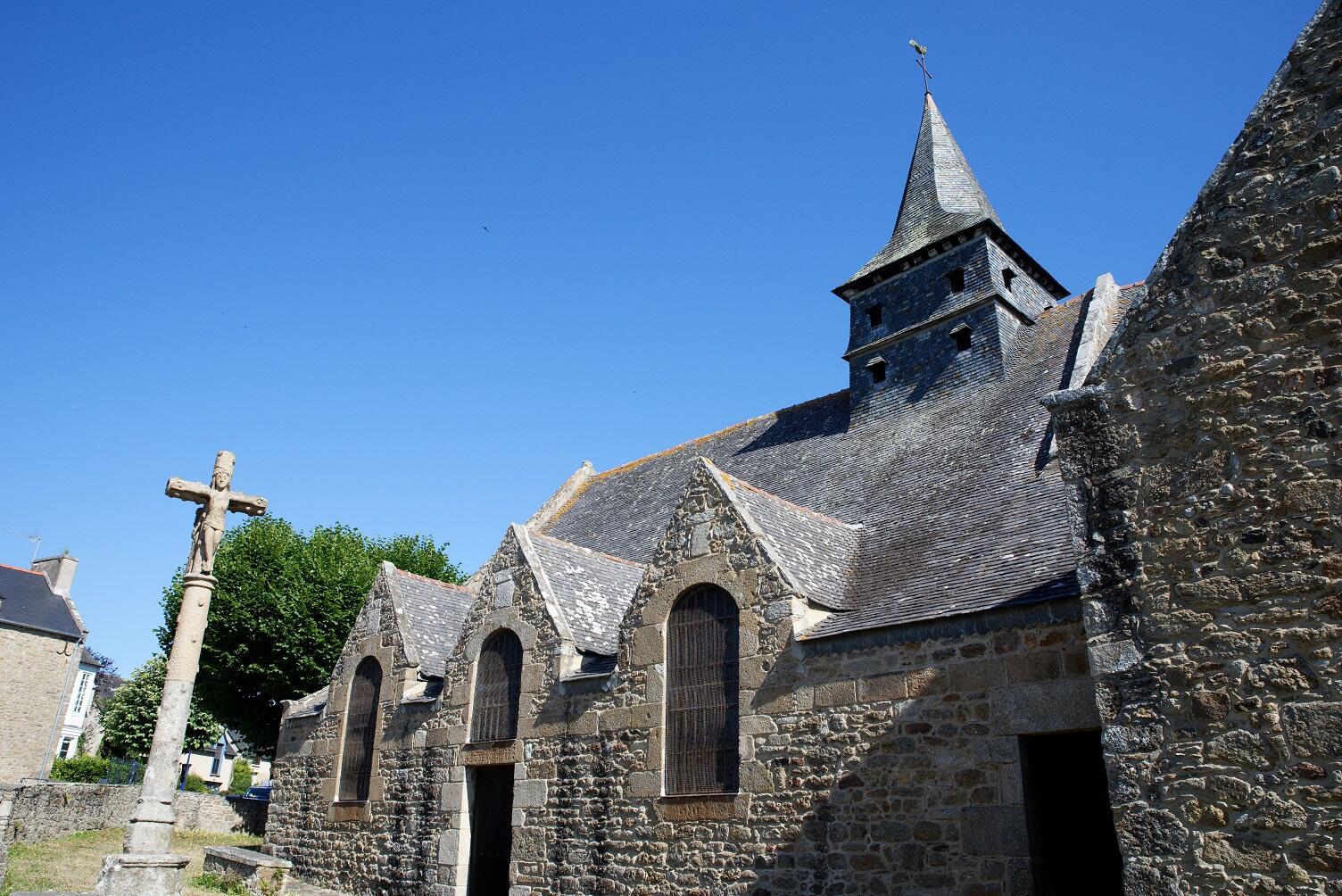 Vers la Vieille Église