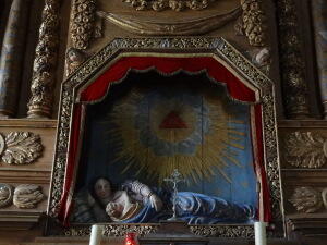 Vierge couchée - ND du Guiaudet