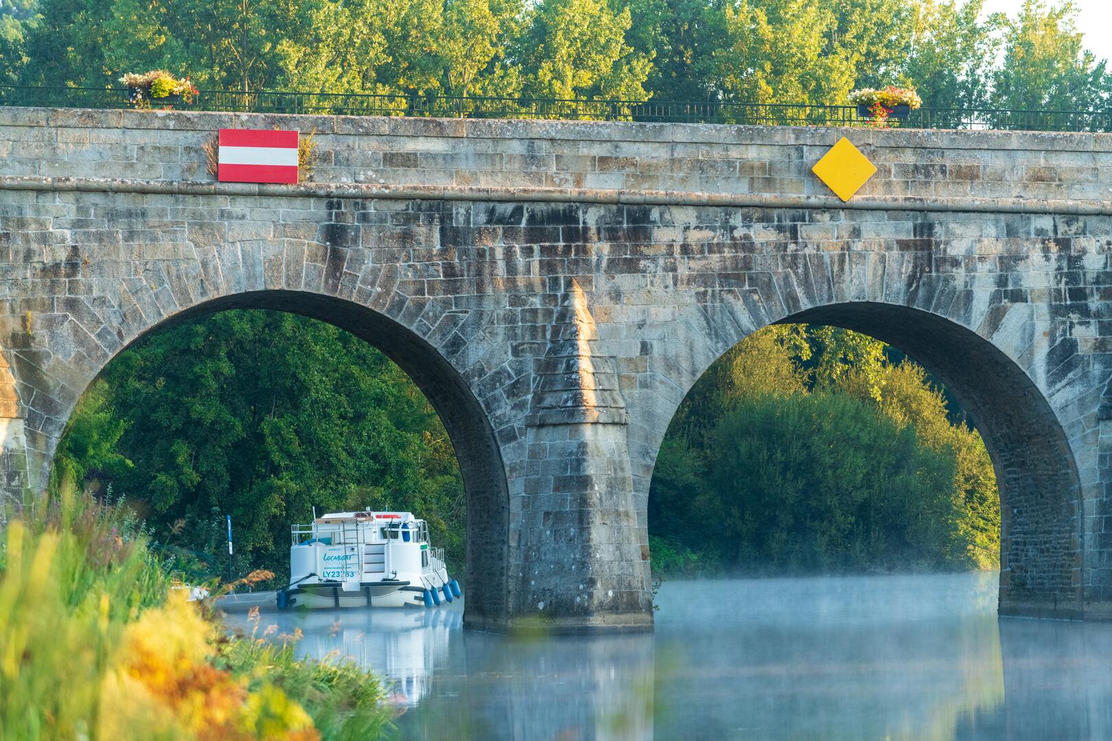canalPontduRocStAndre1018