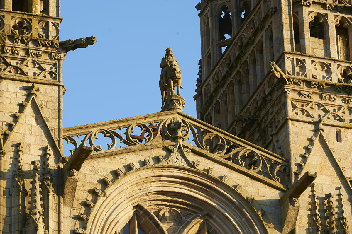 cathedrale-saint-corentin-quimper-photo-photo-bernard-galeron-1