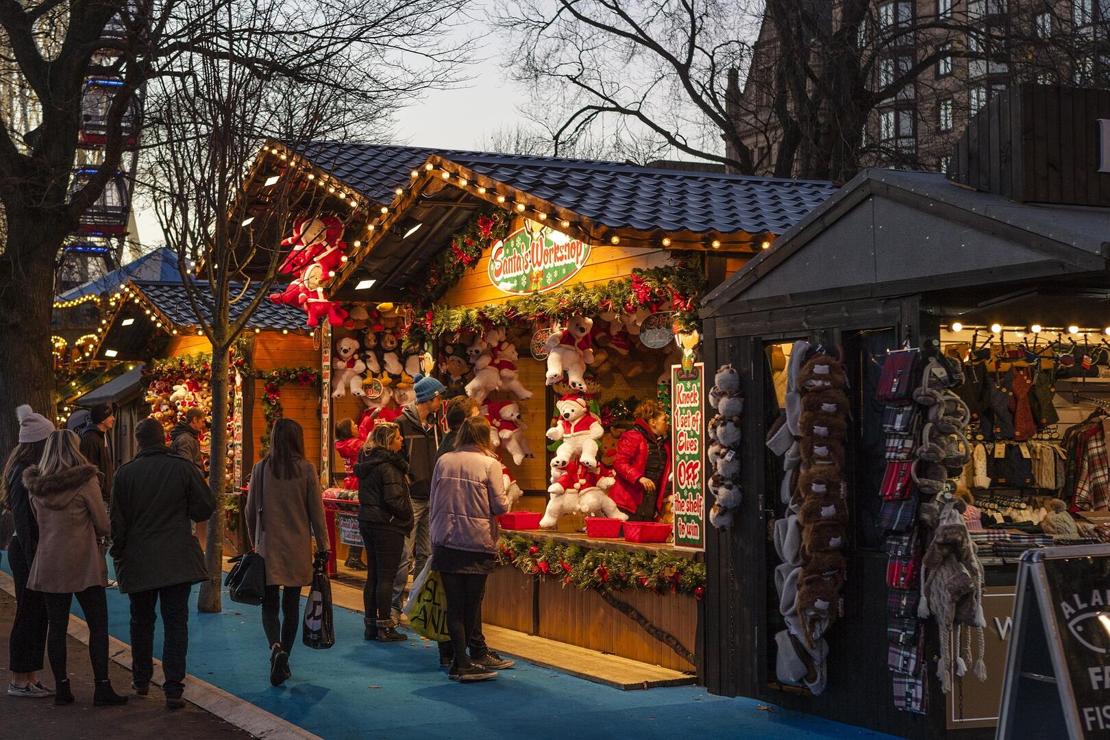 christmas-market-g2abe8e8fc_1920