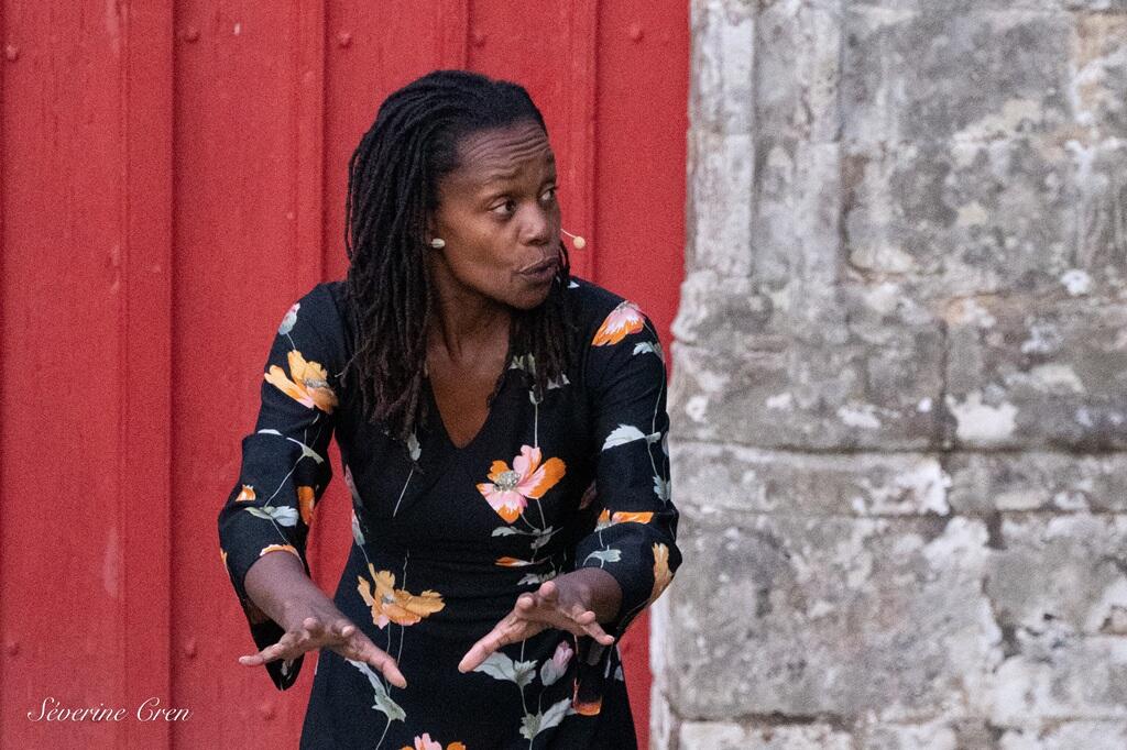 Mombo Baden portrait