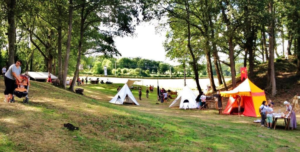Camp médiéval - crédit photo association de la Tour de Bois au Donjon de Pierre_1