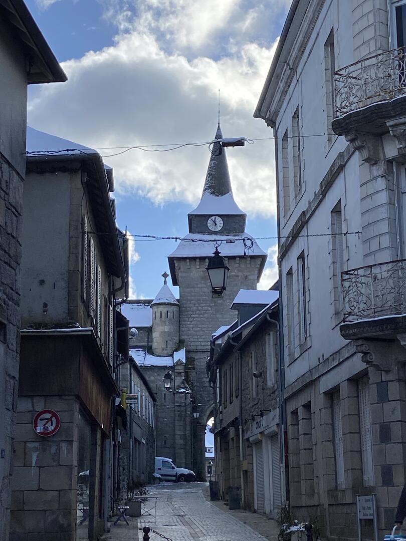 Hors-les-murs _ Art et architecture au MA