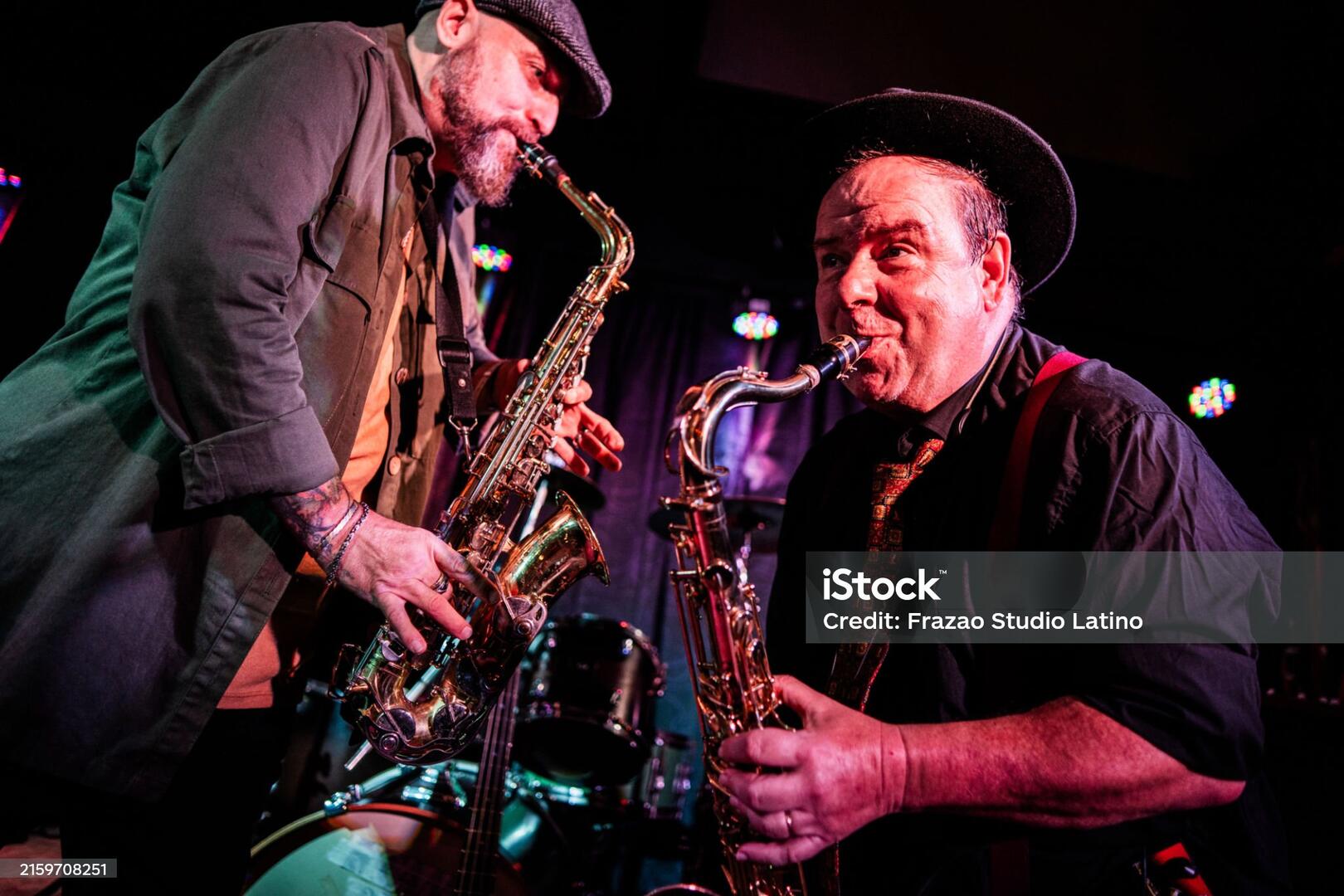 ISTOCK2