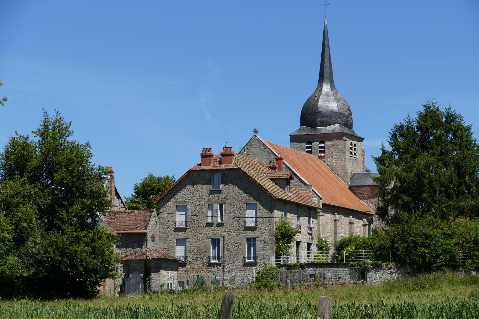 LUPERSAT_Village