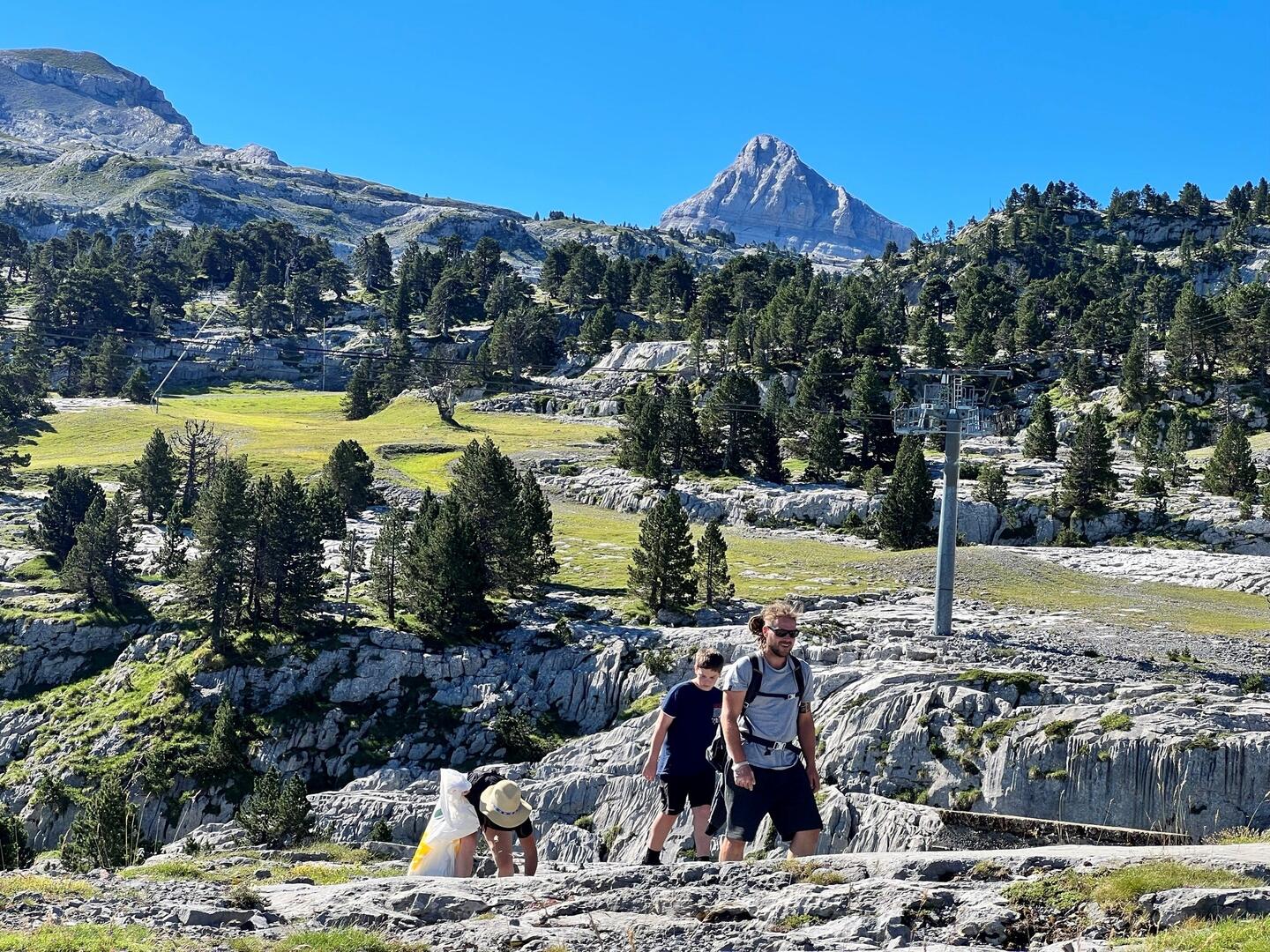 Opération Montagne Propre à La Pierre Saint-Martin