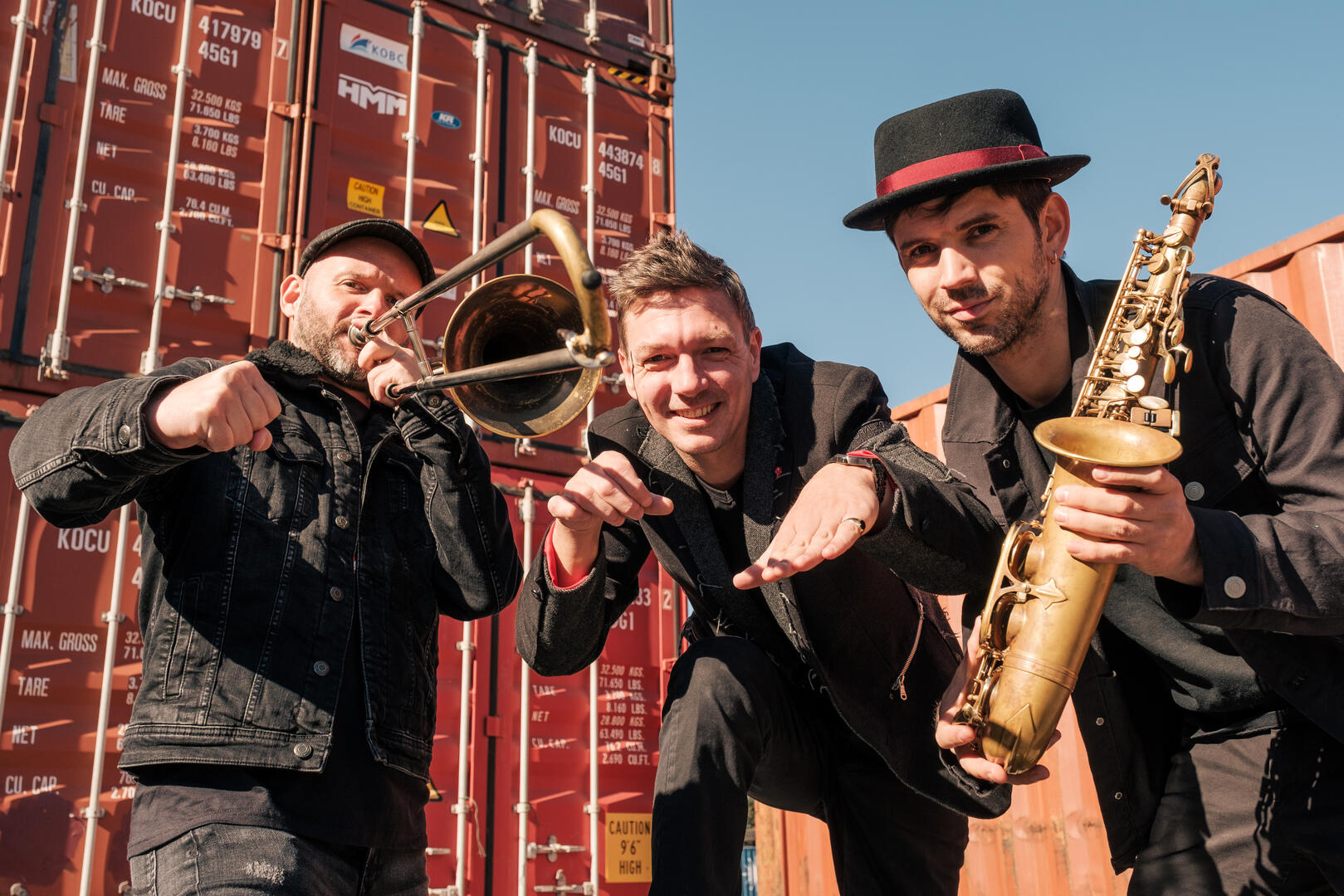 Photo Molotov Brothers