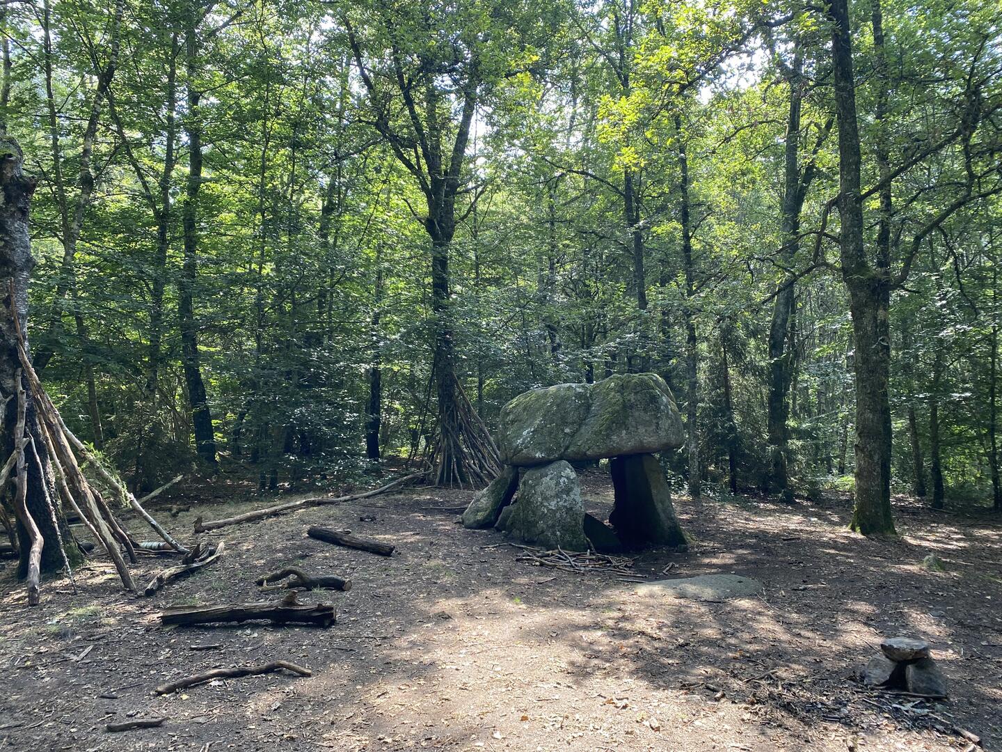 CROCQ - Dolmen d'Urbe