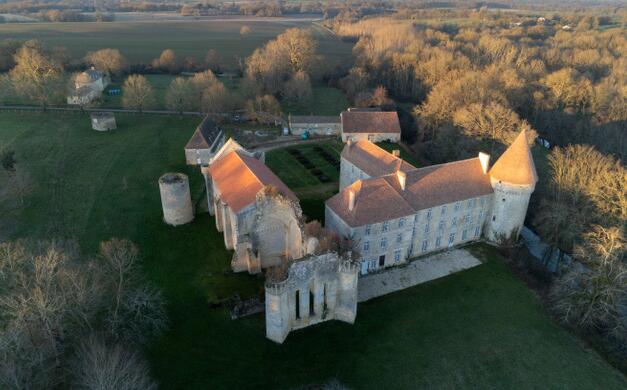 Abbaye Royale de La Réau