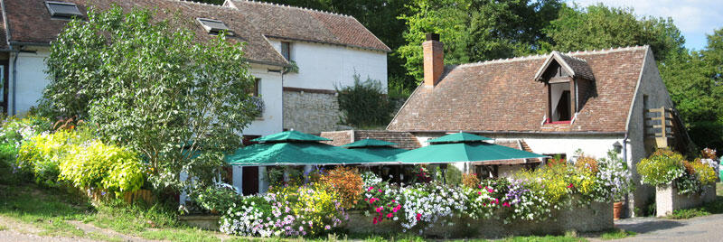 LE BOUSQUET