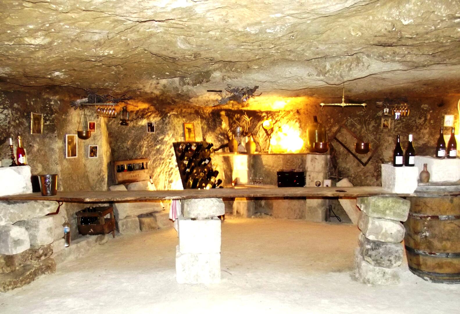 troglo-degusto-cave-vins-touraine-troglodyte-bourré- (5)