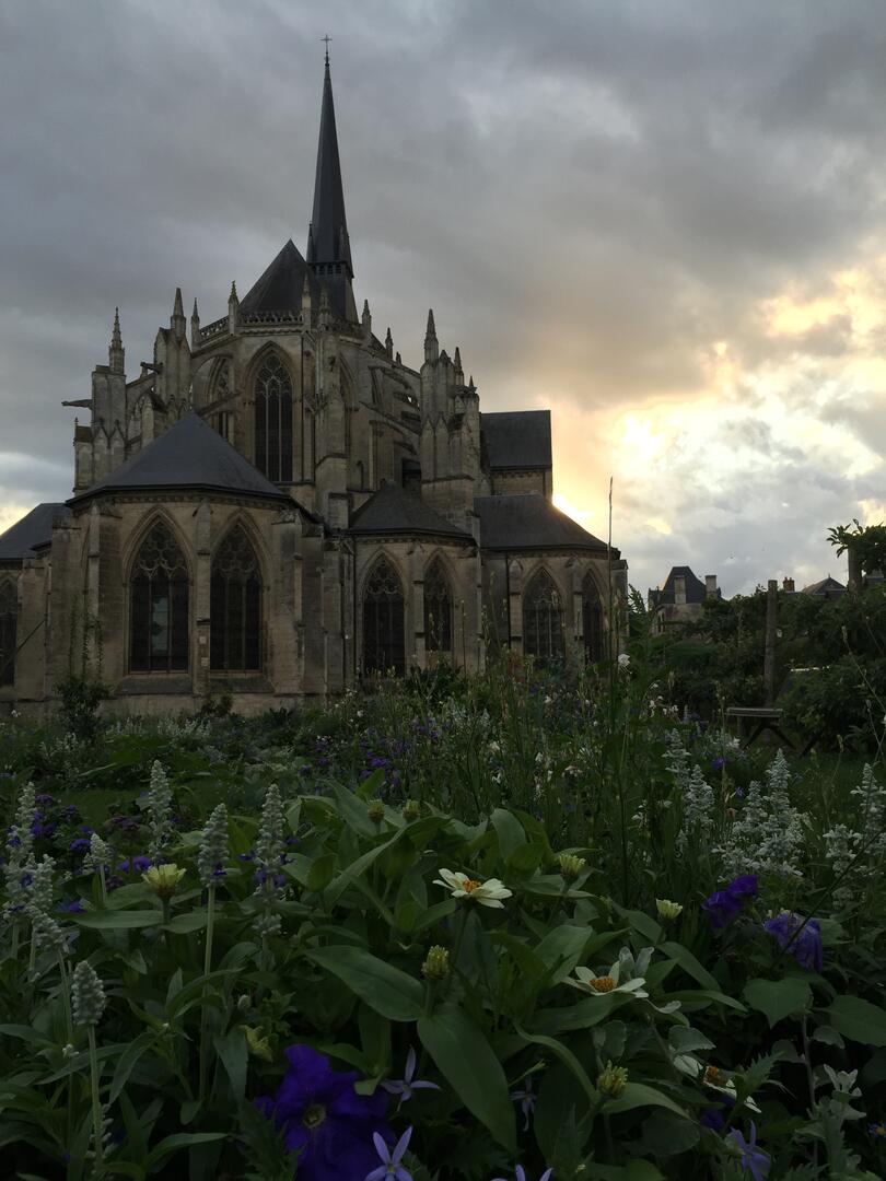 Chevet abbaye de la Trinité-Vendôme