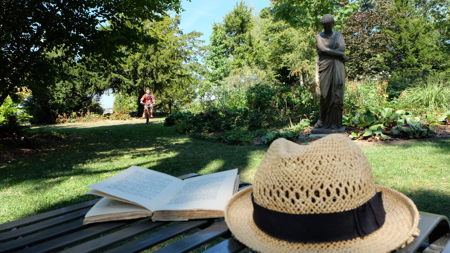 Pause lecture parc du château Vendôme