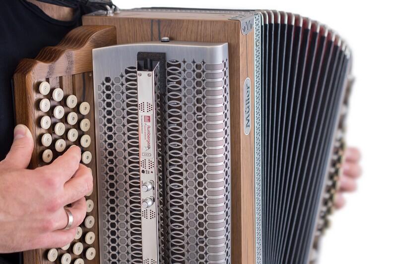 accordeon-musique-festival-de-pontlevoy-spectacle-loir-et-cher