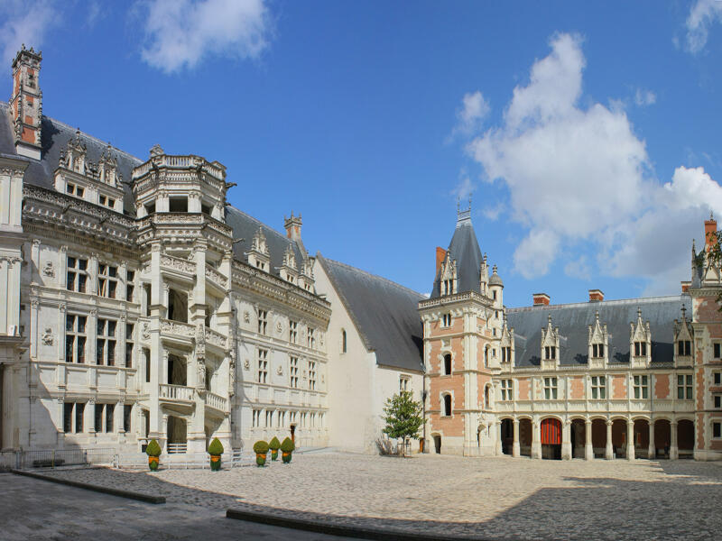 exposition-auc-achateau-royal-de-Blois