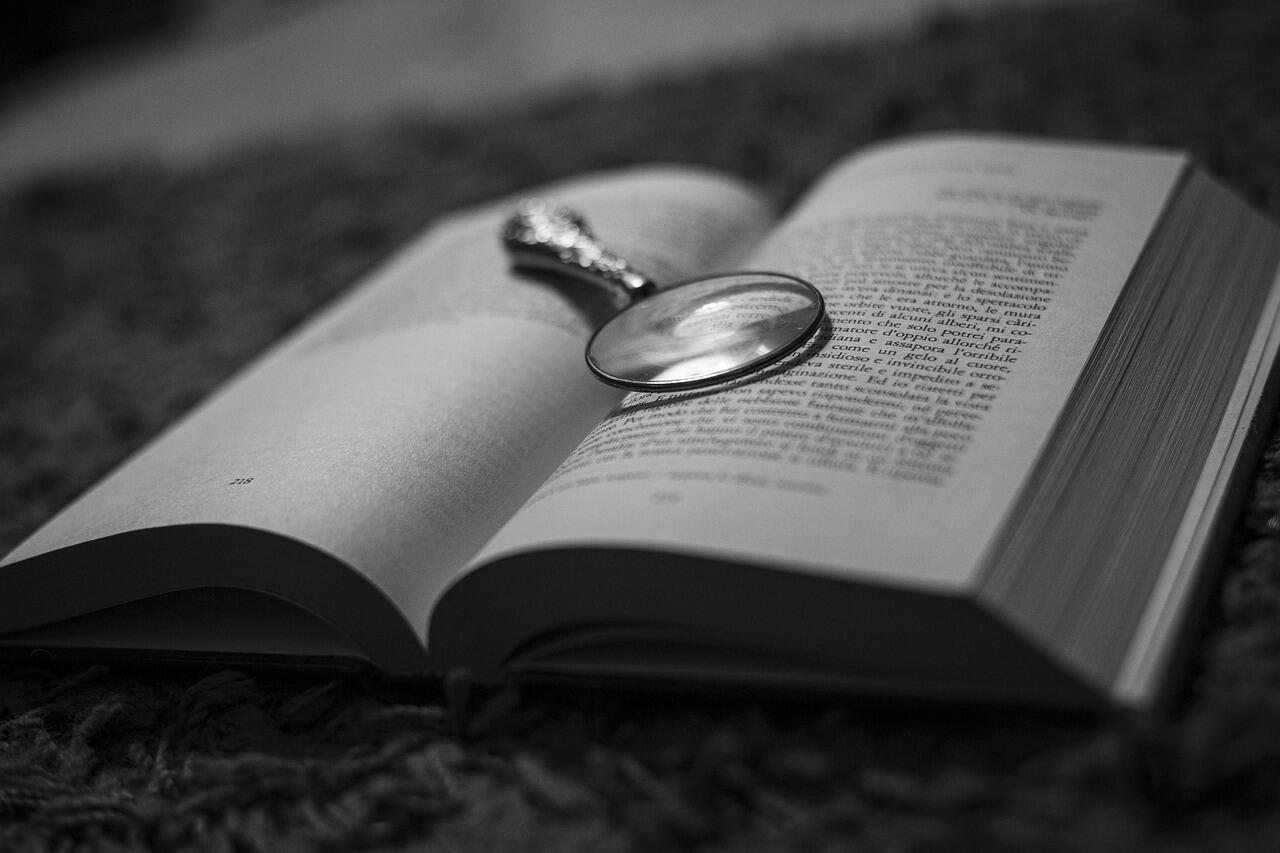 Magnifying-glass