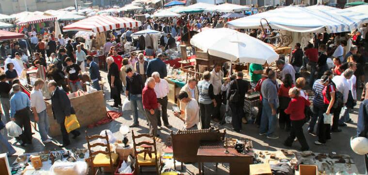 vide grenier