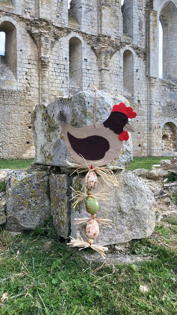Une saison à l'Abbaye - mobile de Pâques