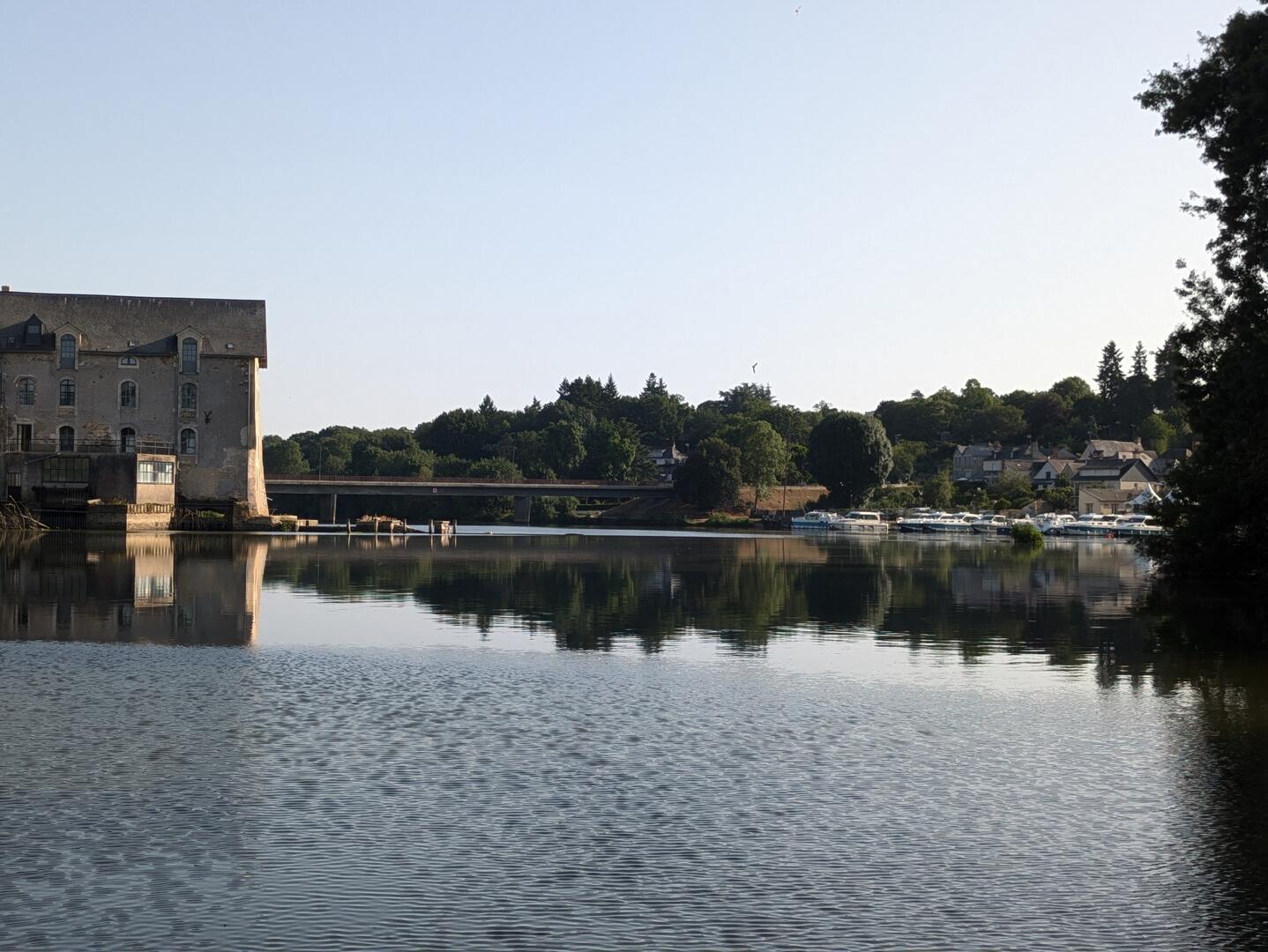 Black boat - Le Lion d'Angers - 49 - FMA - Photo 2