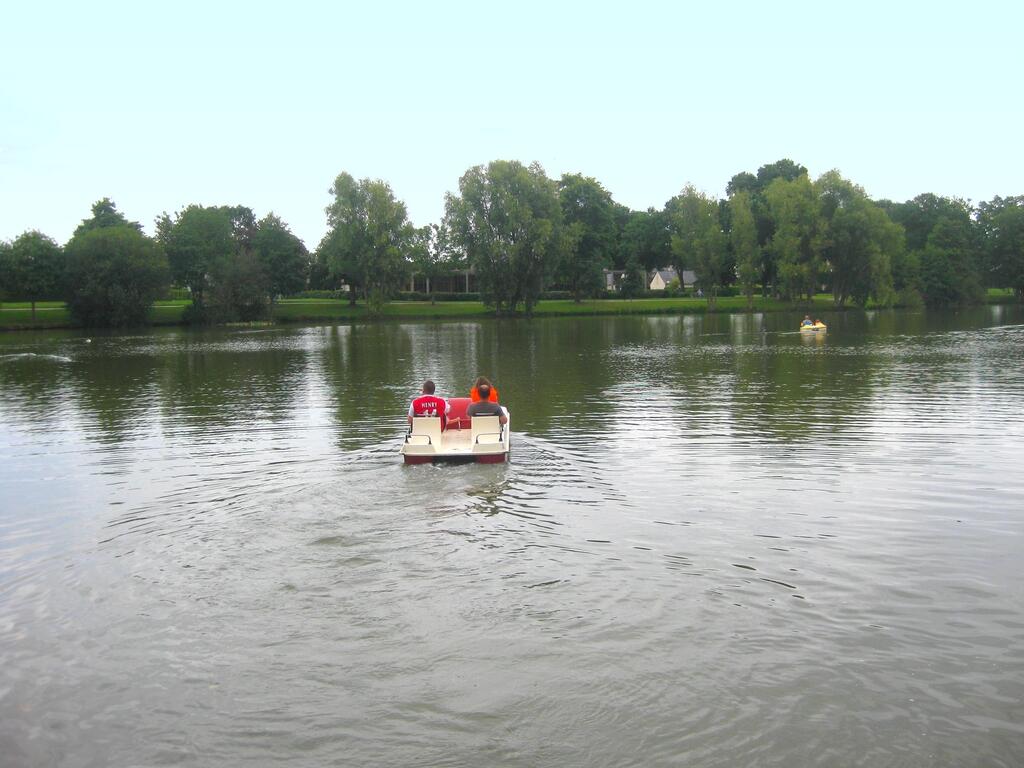 LOI-bateaux-a-pedales-craon