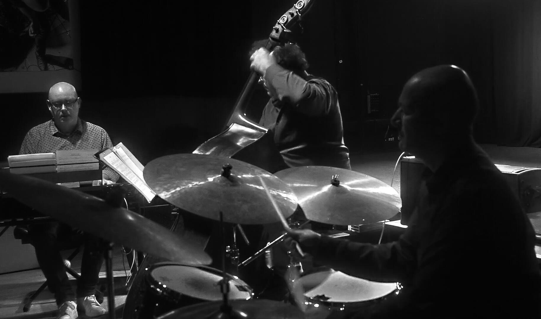 Leseyeux-trio-NB