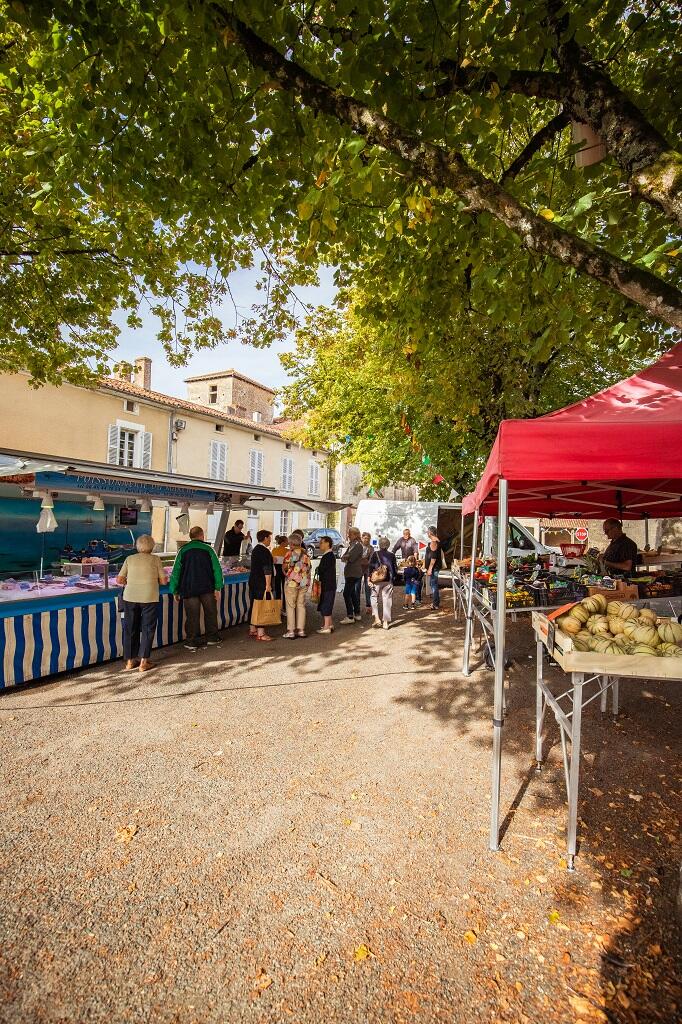 Marche-foussais-payre-85240-vendee-1-2