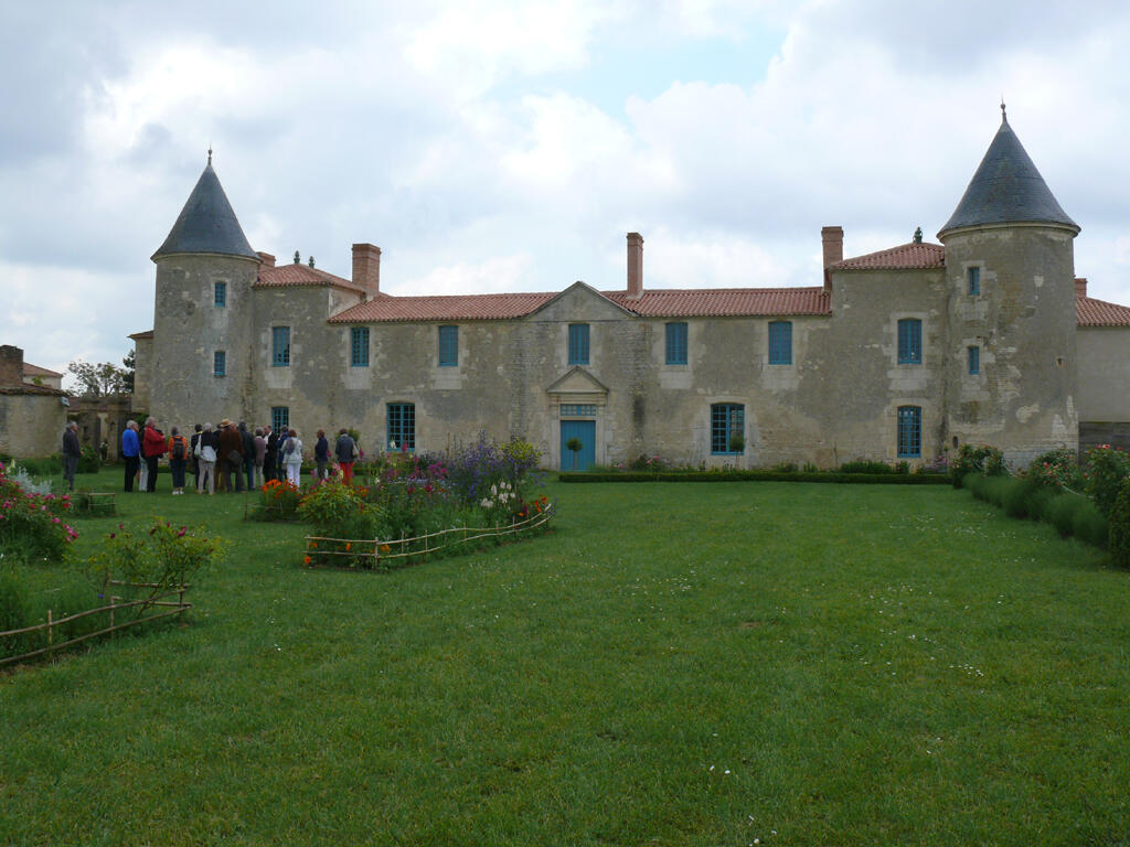 Chateau de la Chevallerie Sainte-Gemme-la-Plaine