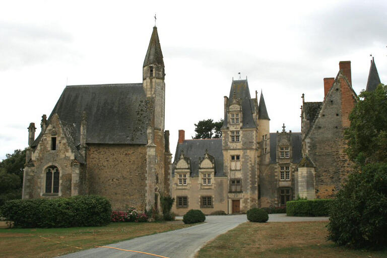 chateau-du-percher-saint-martin-du-bois-49-pcu