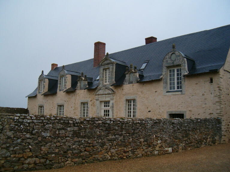 manoir-de-la-lucière-vern-d'anjou-49-pcu