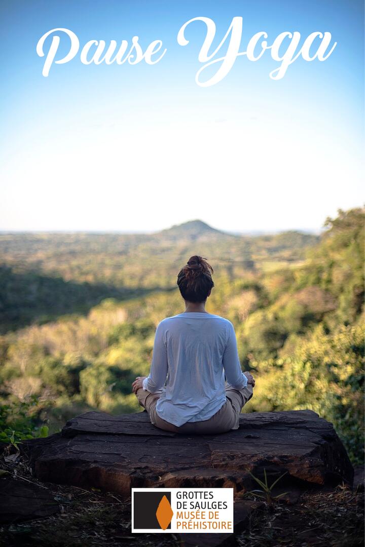 Pause Yoga aux grottes de Saulges