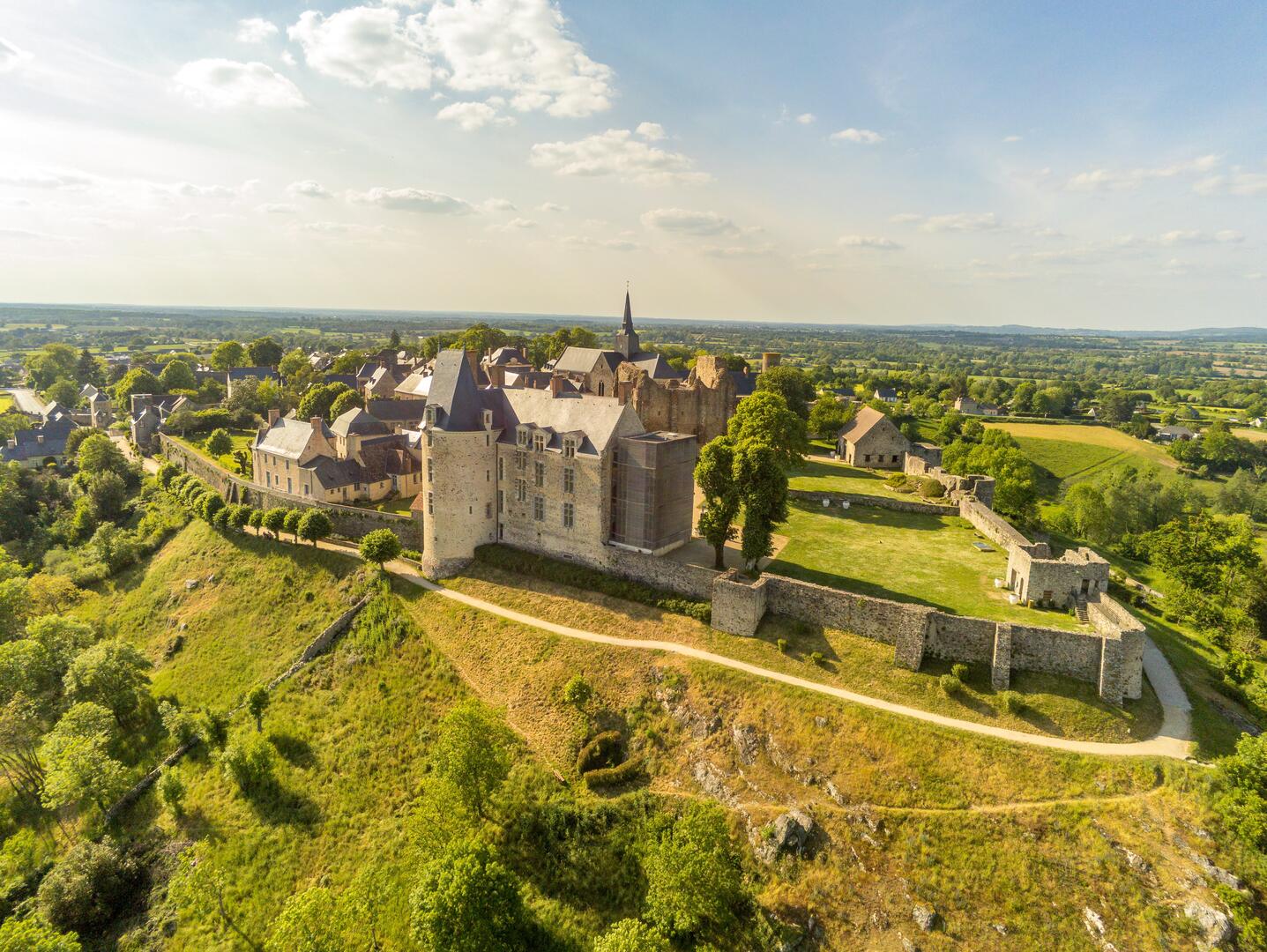 Sainte-Suzanne 1 - Fabien Chéré