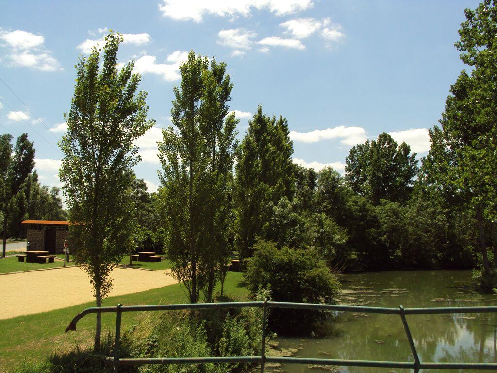AIRE DE PIQUE-NIQUE - LE BOIS DES LAVES-LA TAILLEE