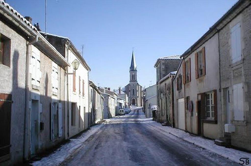 eglise-saint-martin-le-gue-de-velluire-85-pcu-1