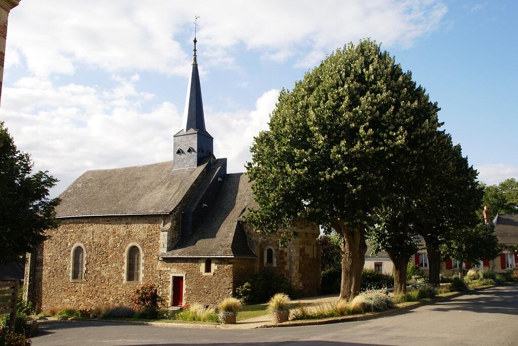 eglise-saint-pierre-chenille-change-49-pcu-photo2