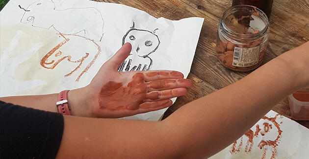 Comme un tout petit artiste de la Préhistoire
