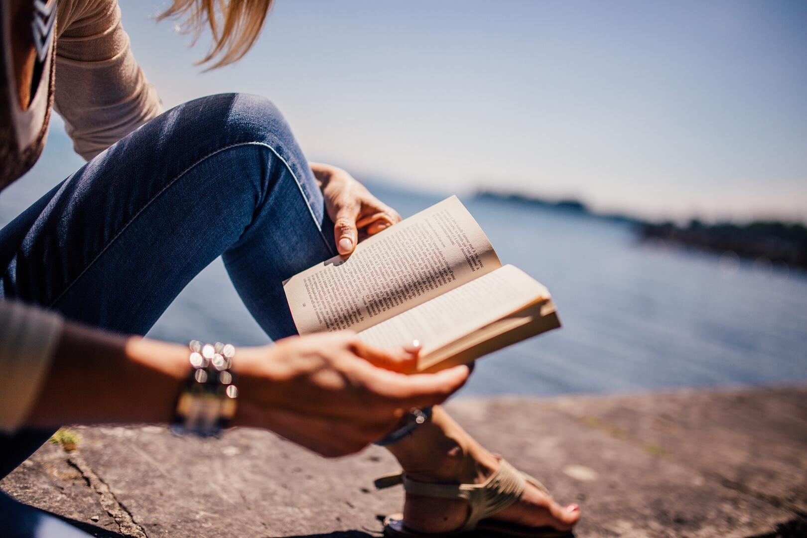 reading-g3e11e63f0_1920