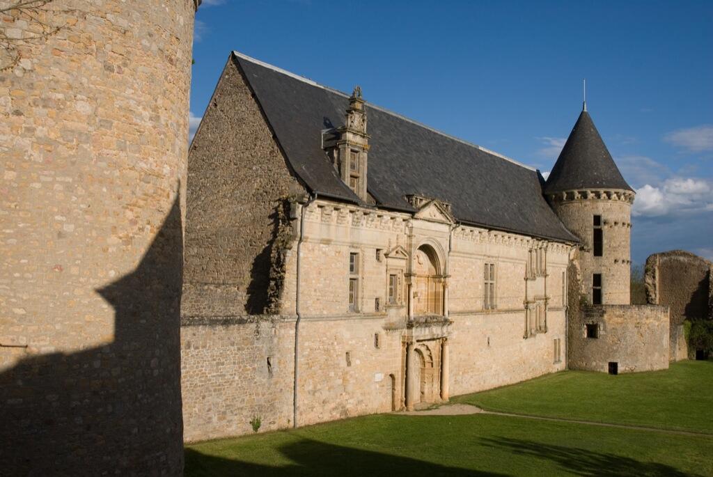 04-Château d'Assier