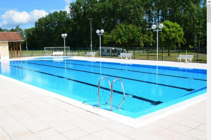 200525Piscine_BagnacSurCele
