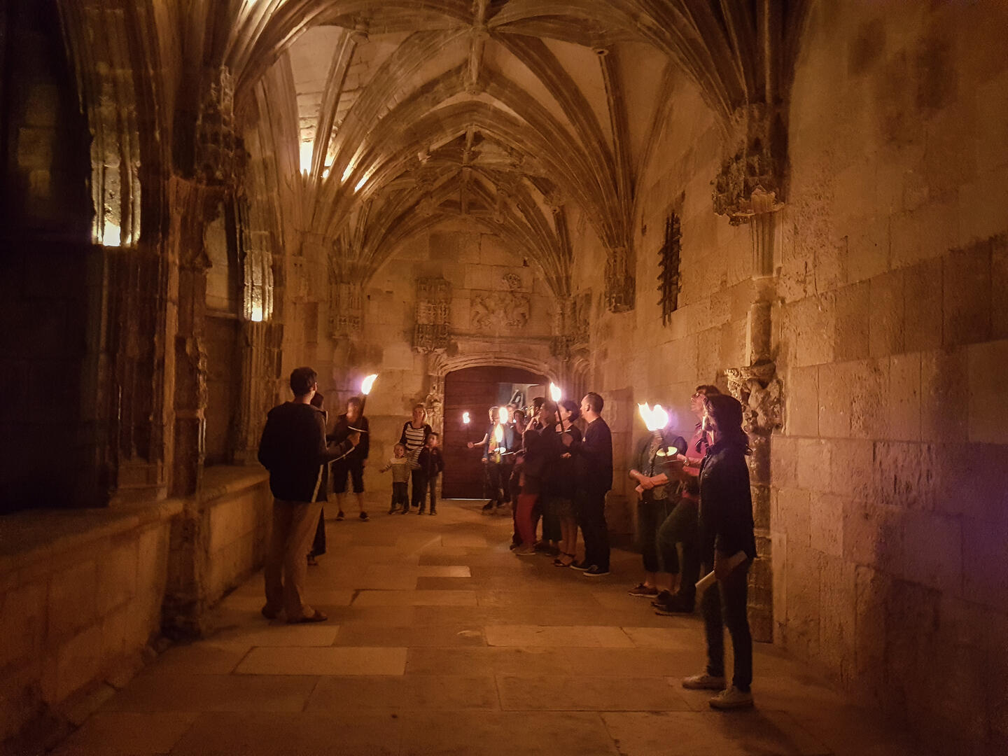 C.Novello_Noctambulations de Cahors_flambeaux