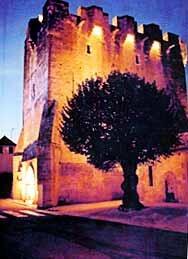 Visite libre de l'église fortifiée XIIIe siècle Saint-Martial