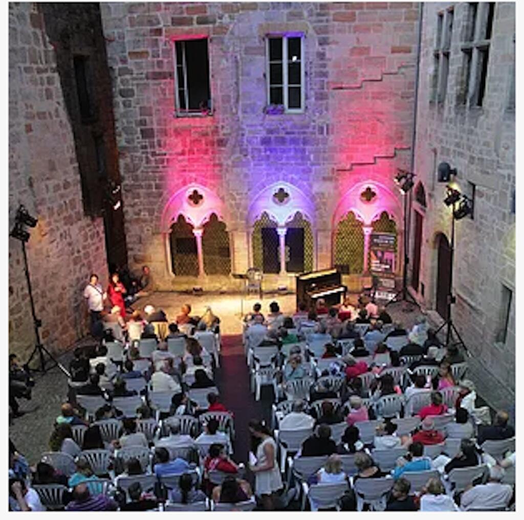 Festival autour des cordes place des écritures