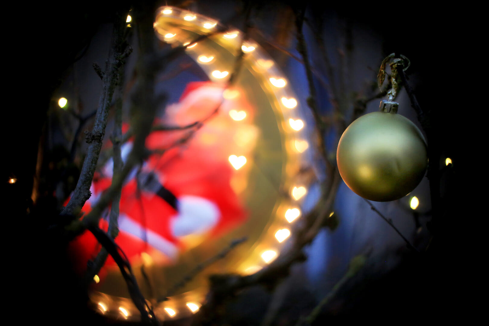 Illuminatiions de Noël à Lunegarde 2015 ©© Laurent Delfraissy 151225-172448
