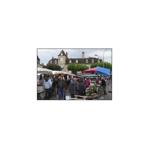 Marché à Saint-Céré