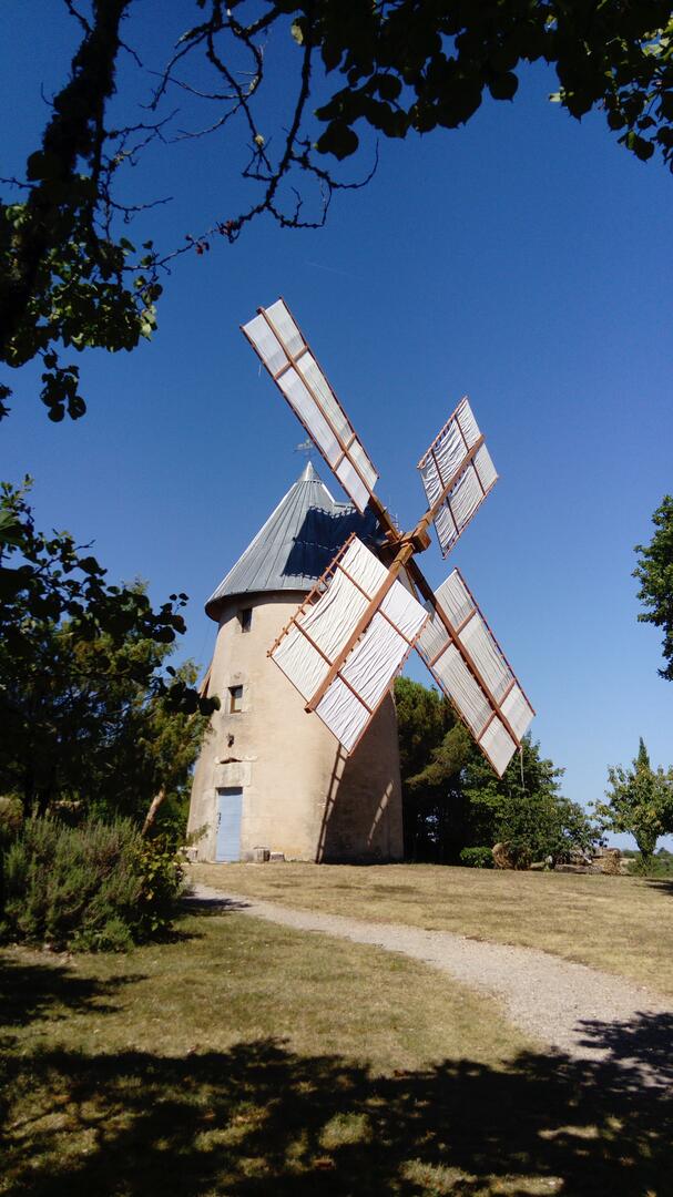 Moulin a vent Saint Chels