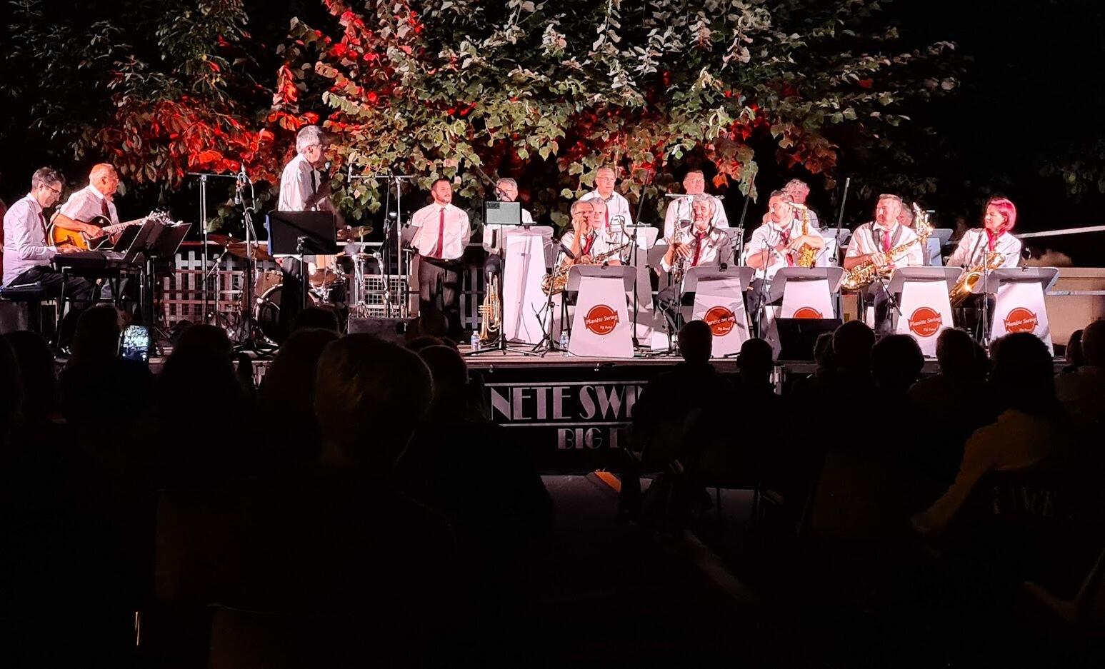 Planete swing big band