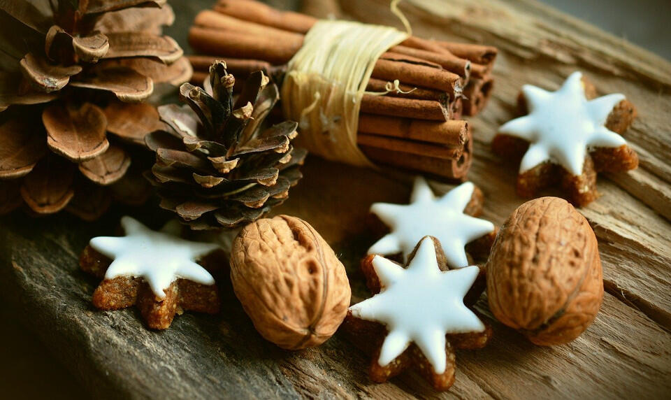 cinnamon-stars-2991174-1280