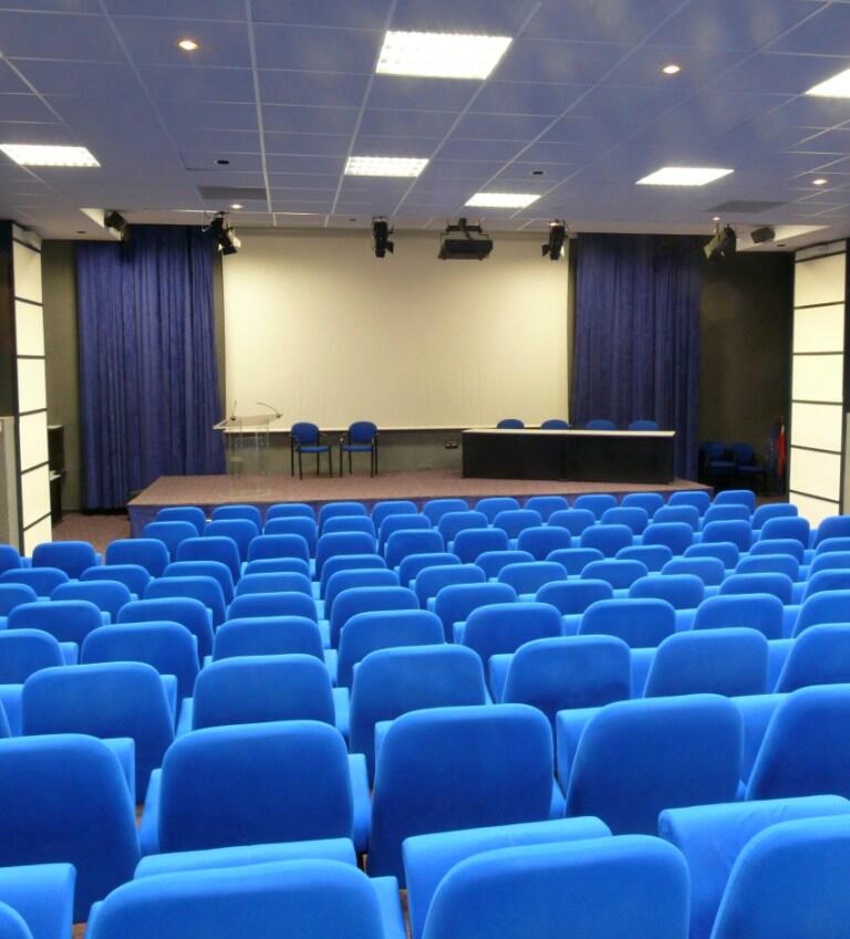 cle-ment-marot-salle-re-gie